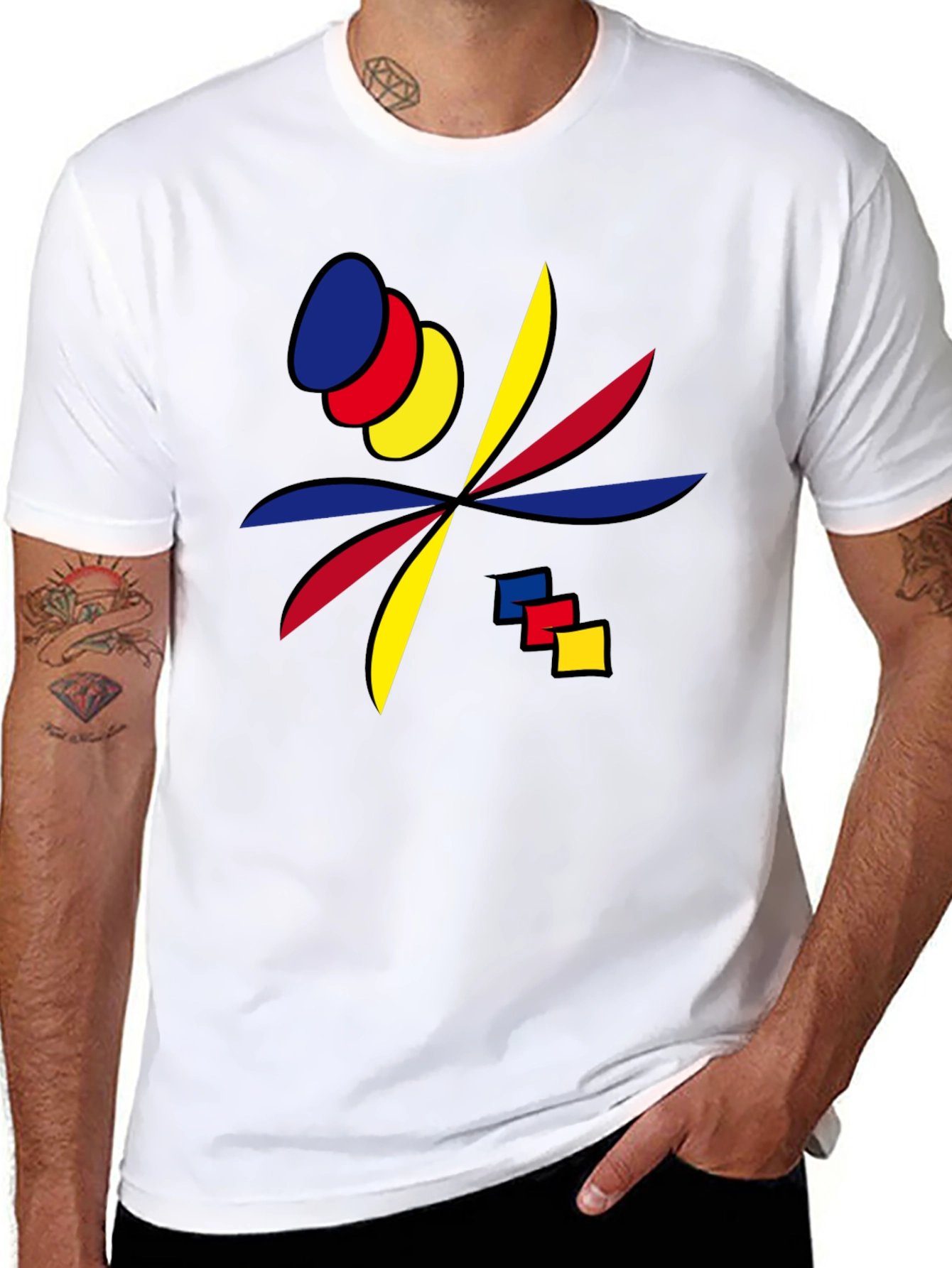 Camiseta Negra Diseño Abstracto Moderno