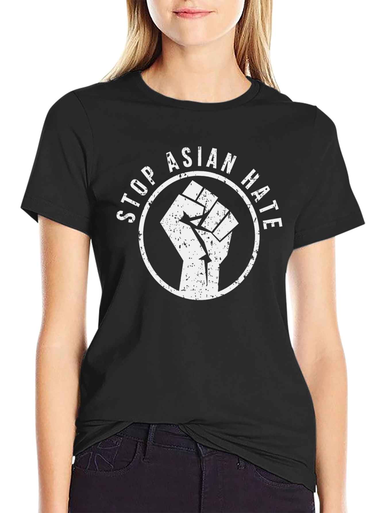 Camiseta Negra Stop Asian Hate Con Puño Alzado