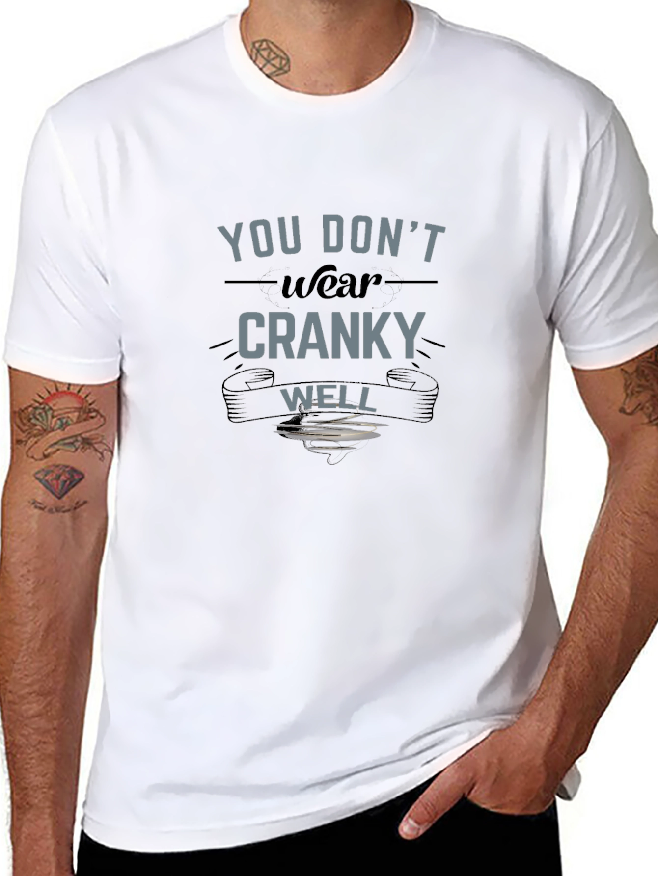 Camiseta Negra con Diseño Cranky
