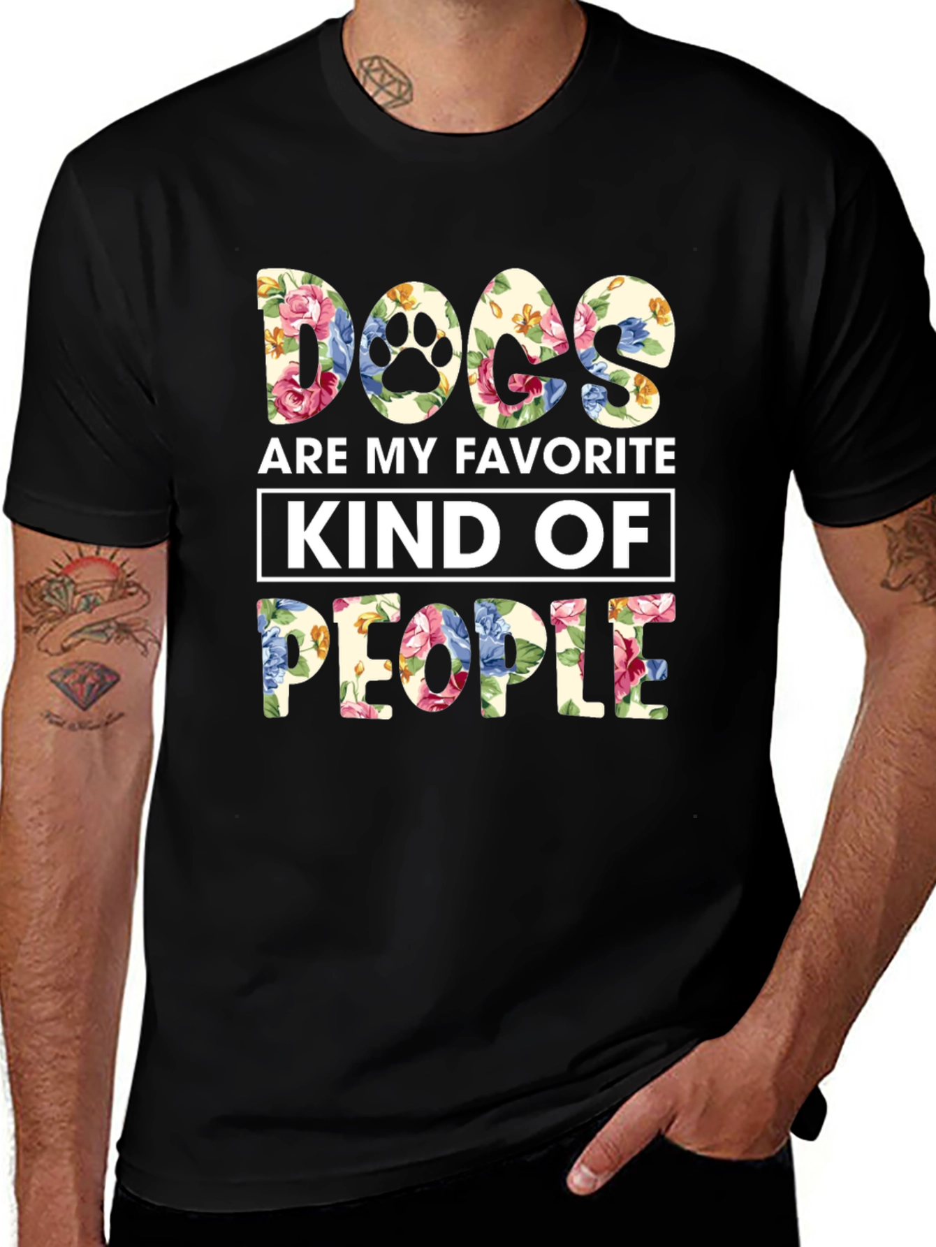 Camiseta Floral Perros Mi Gente Favorita