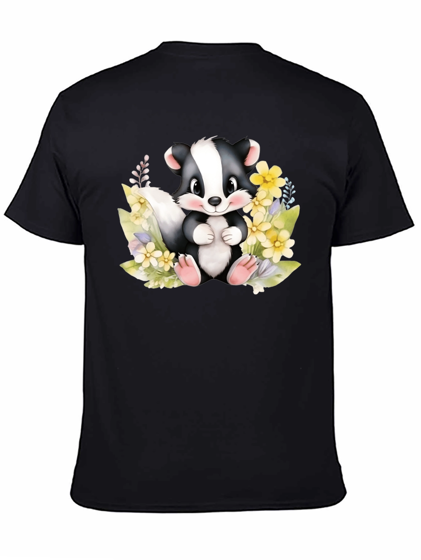 Camiseta Negra con Adorable Diseño de Zorrillo