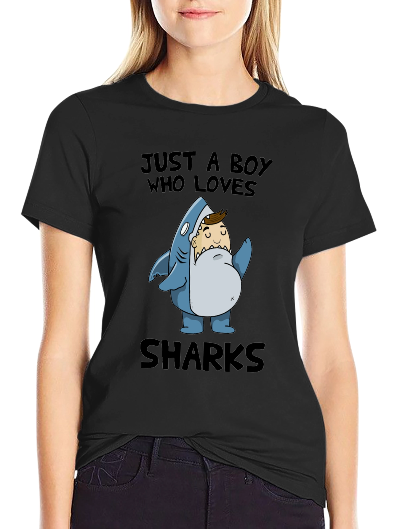 Camiseta Negra: Niño Amante de los Tiburones