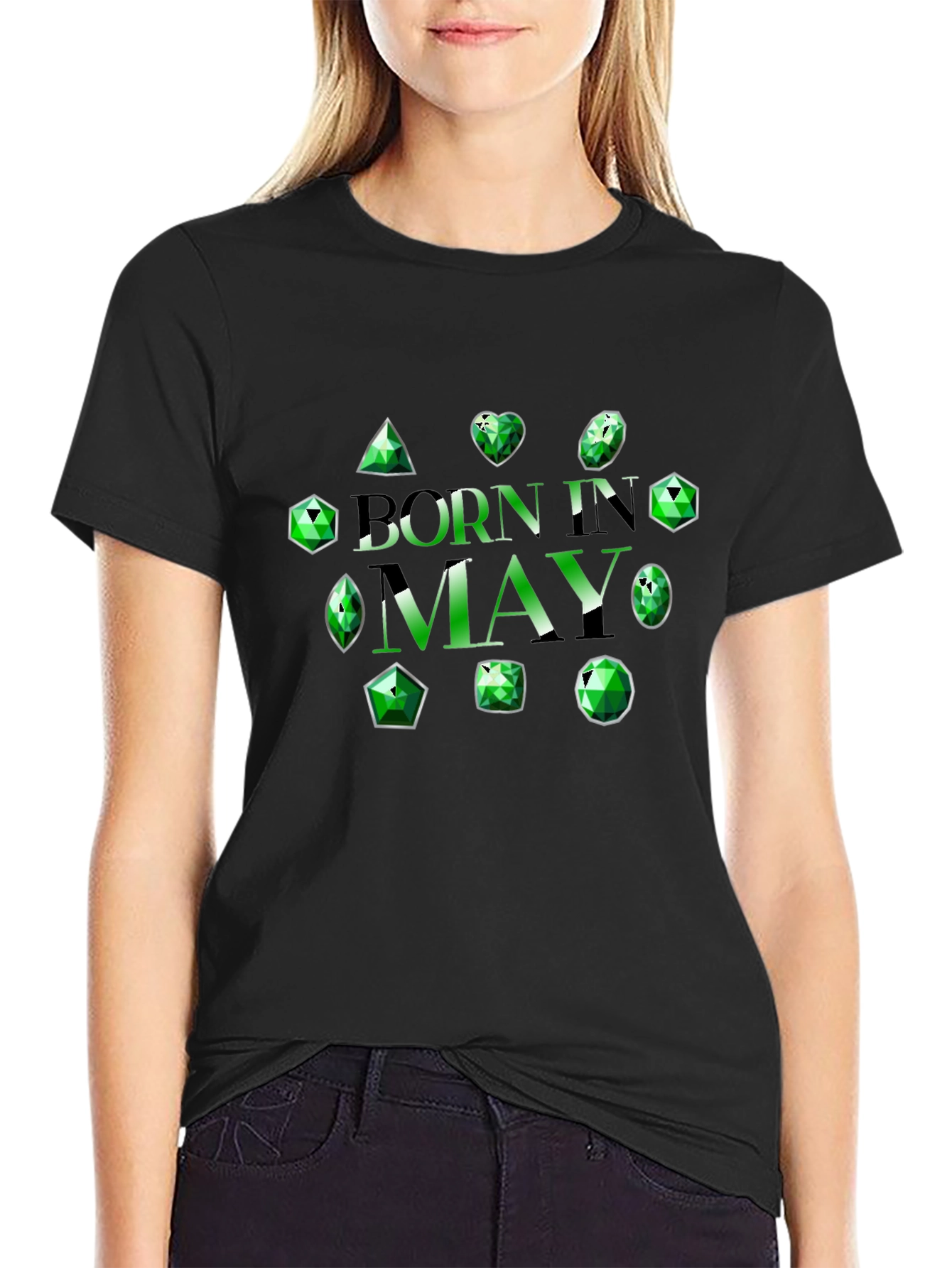 Camiseta Negra Nacido en Mayo con Esmeraldas
