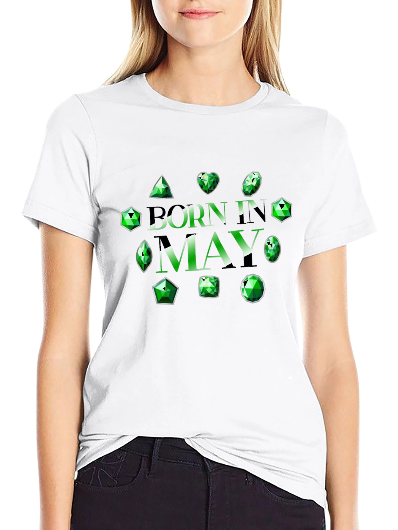 Camiseta Negra Nacido en Mayo con Esmeraldas