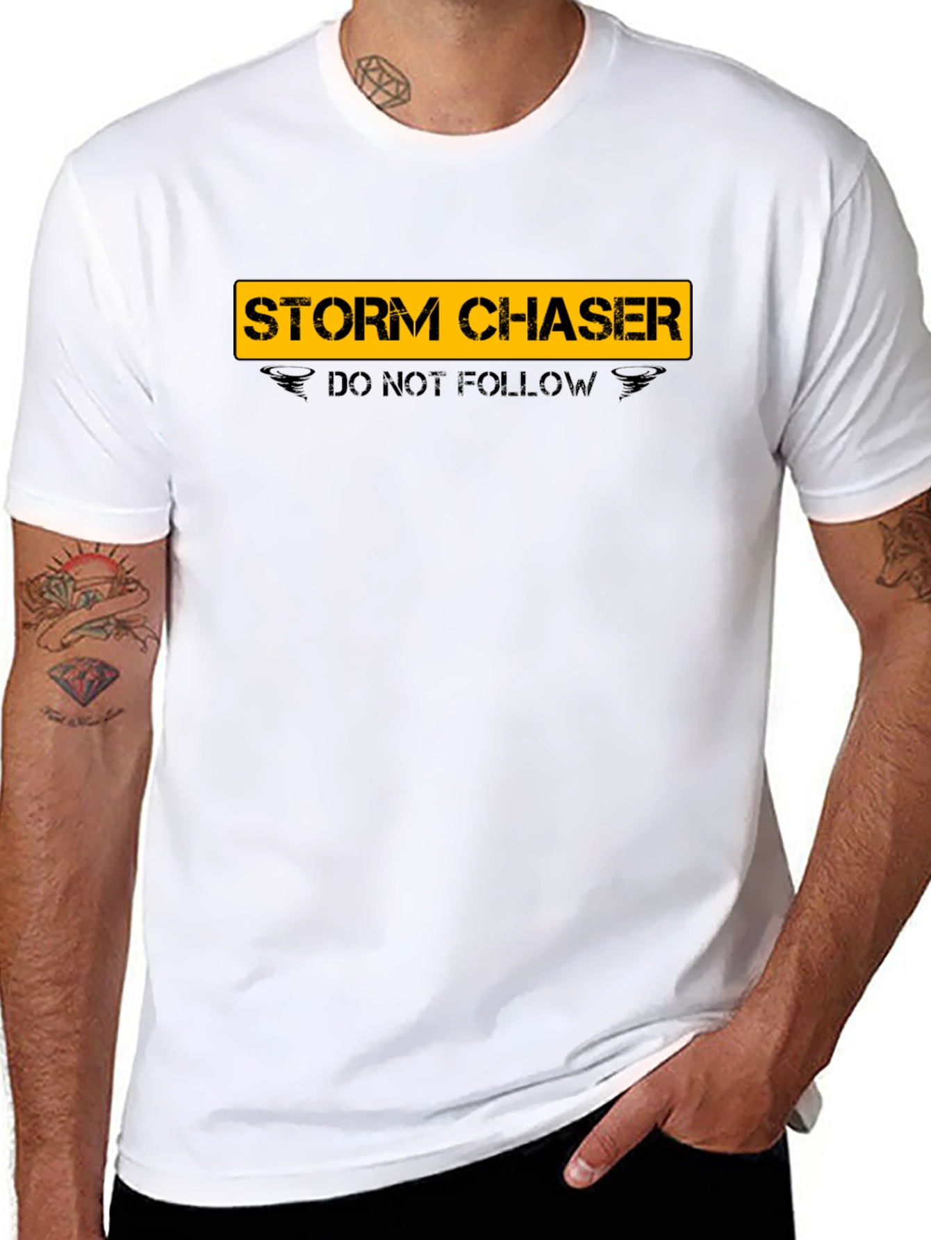 Camiseta Negra Storm Chaser - No Seguir