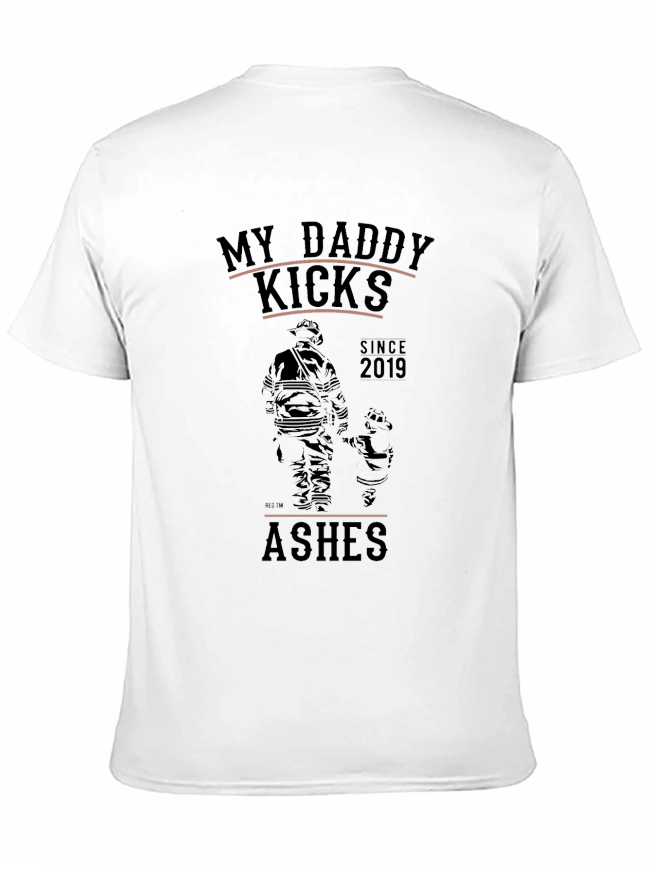 Camiseta Negra: Mi Papá Kicks Ashes Desde 2019