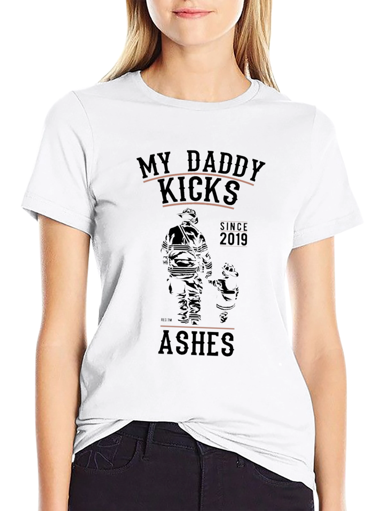 Camiseta Negra: Mi Papá Kicks Ashes Desde 2019