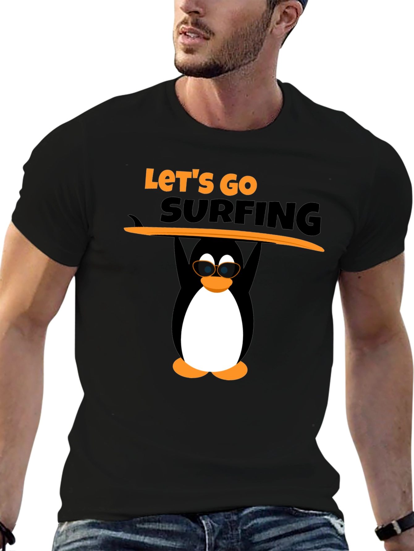 Camiseta Negra Surf Pingüino Divertido