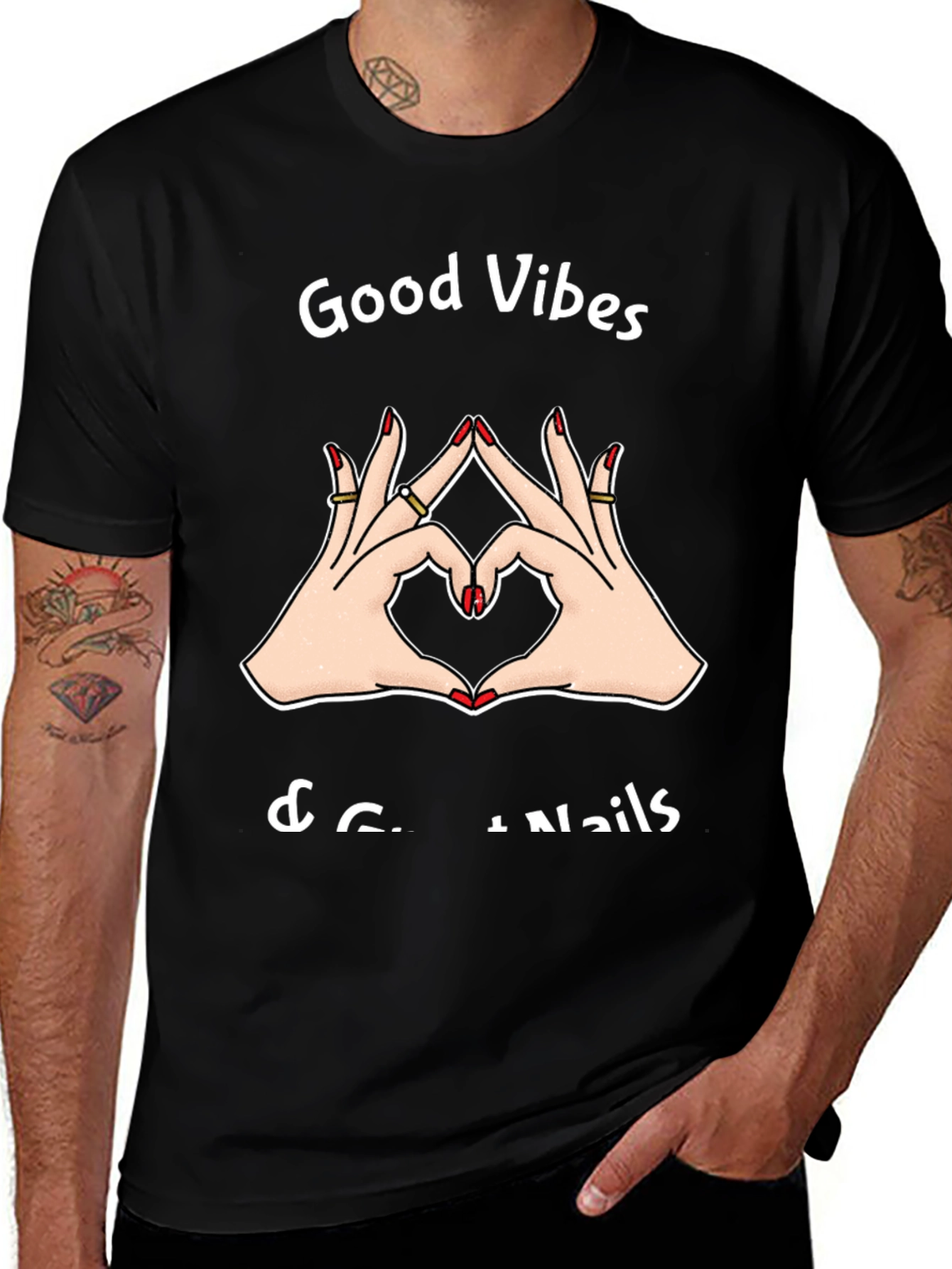 Camiseta Negra: Good Vibes & Great Nails