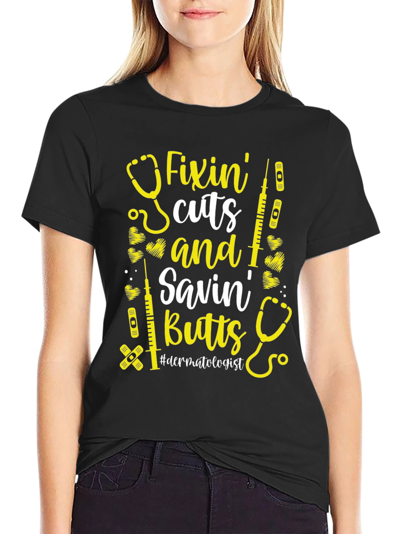 Camiseta Negra: Fixin Cuts & Savin Butts Dermatólogo
