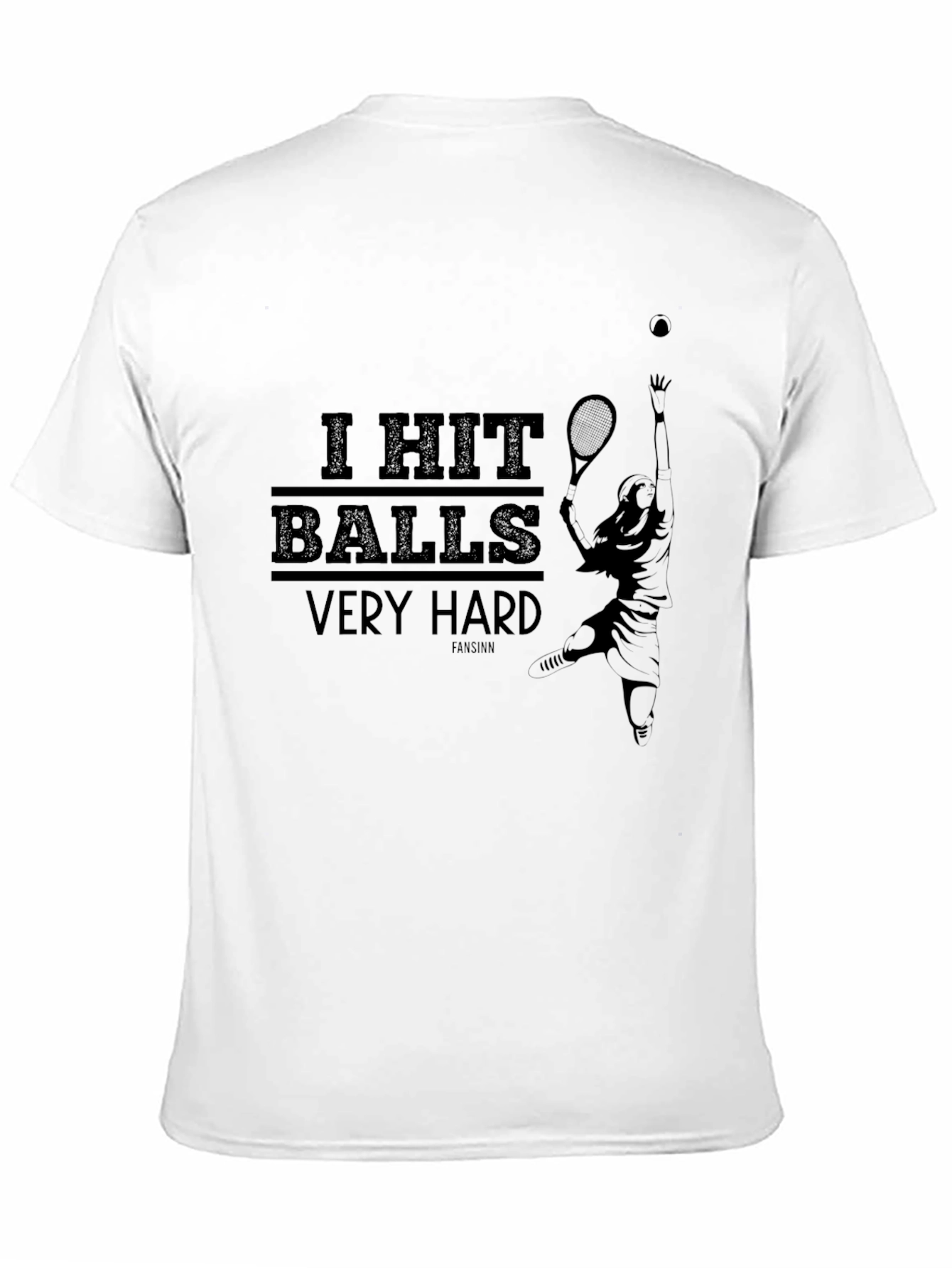 Camiseta Negra: Juego de Tenis Golpeo Pelotas Muy Fuerte