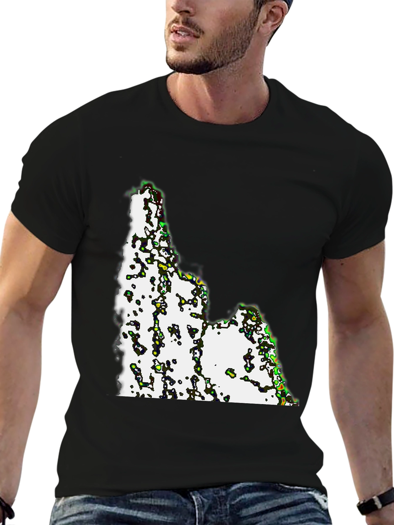 Camiseta Negra con Diseño Abstracto Idaho