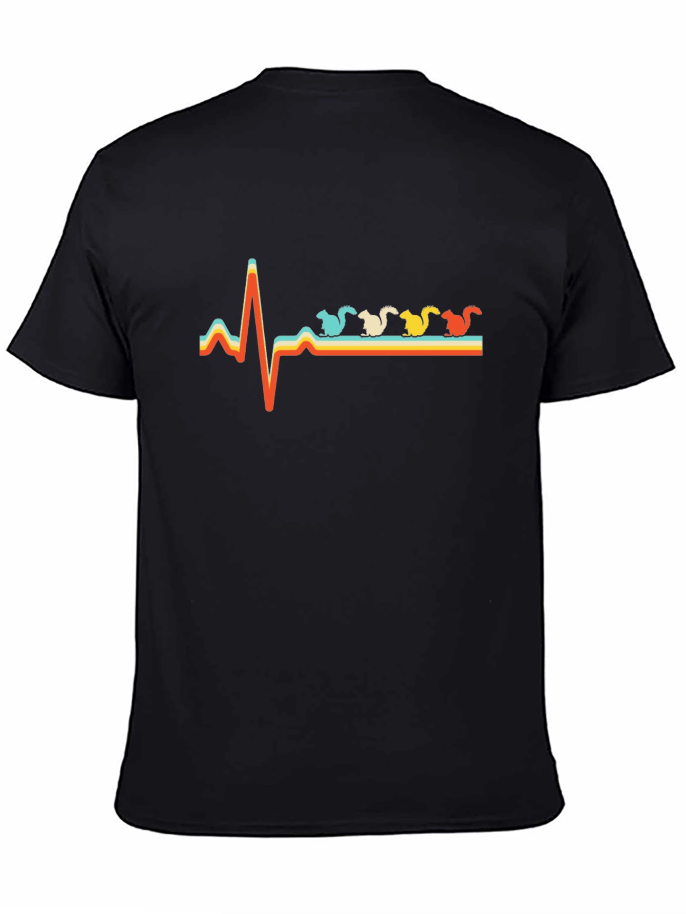 Camiseta Negra Retro con Diseño de Latido de Ardillas