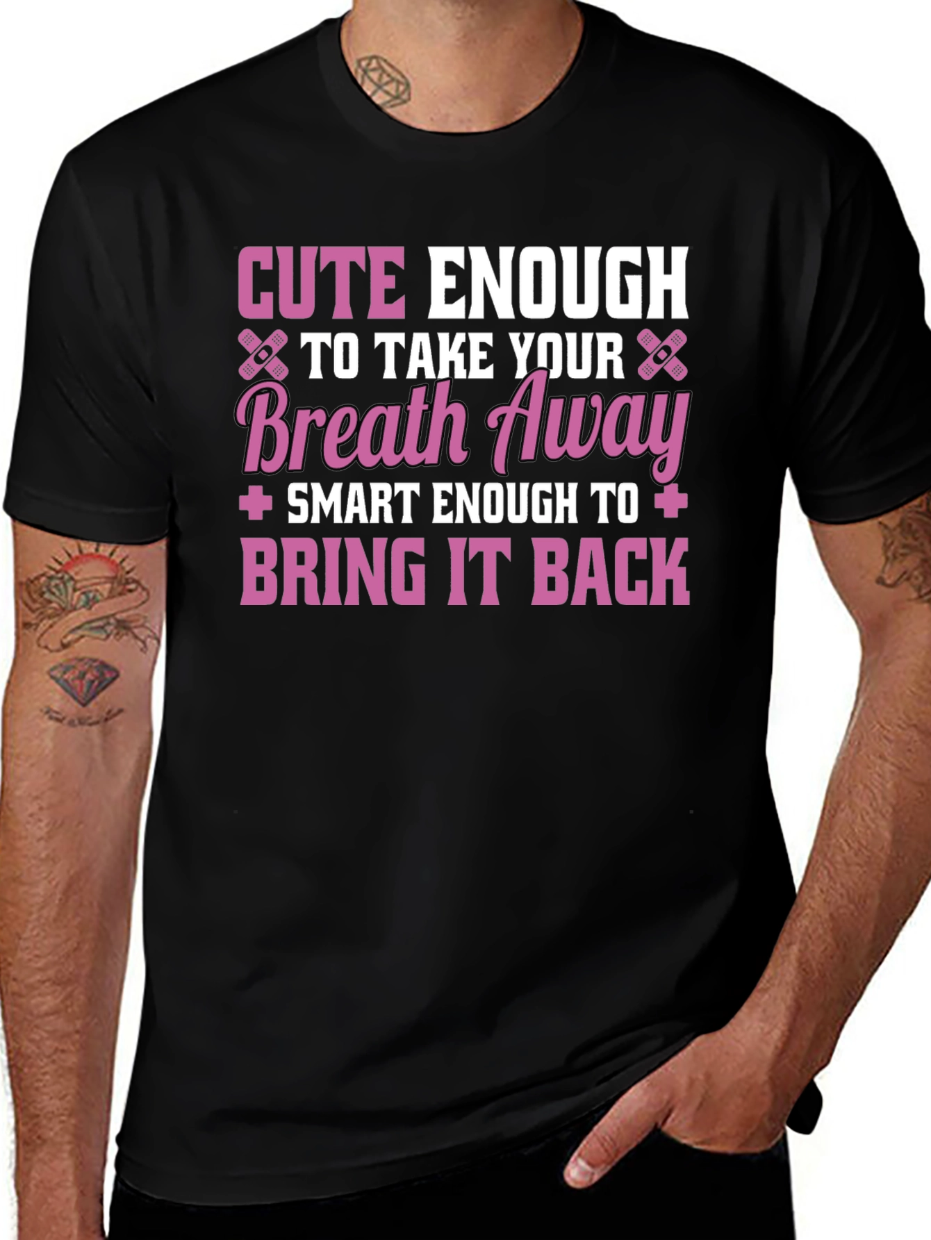 Camiseta Negra: Cute Enough to Take Your Breath Away