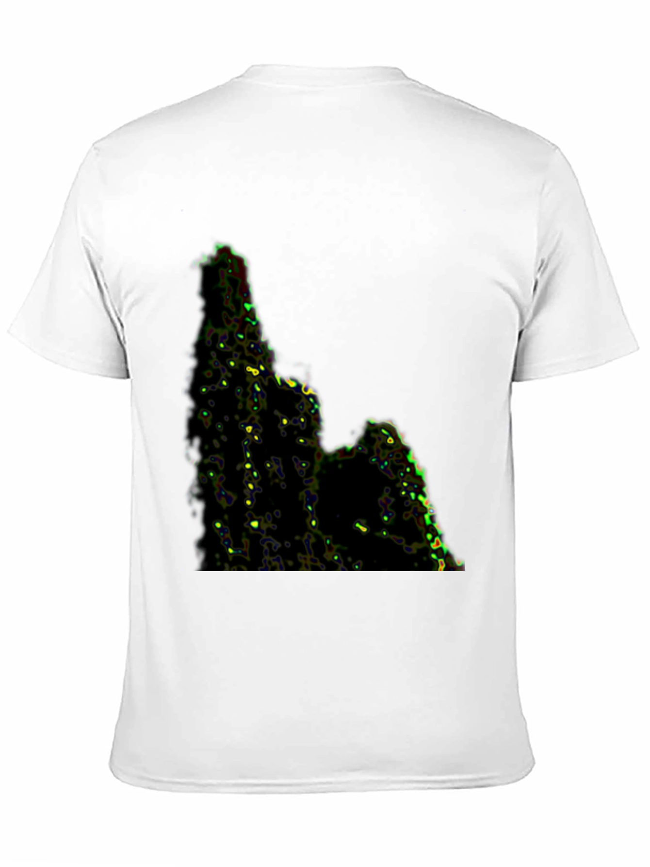 Camiseta Negra con Diseño Abstracto Montañoso