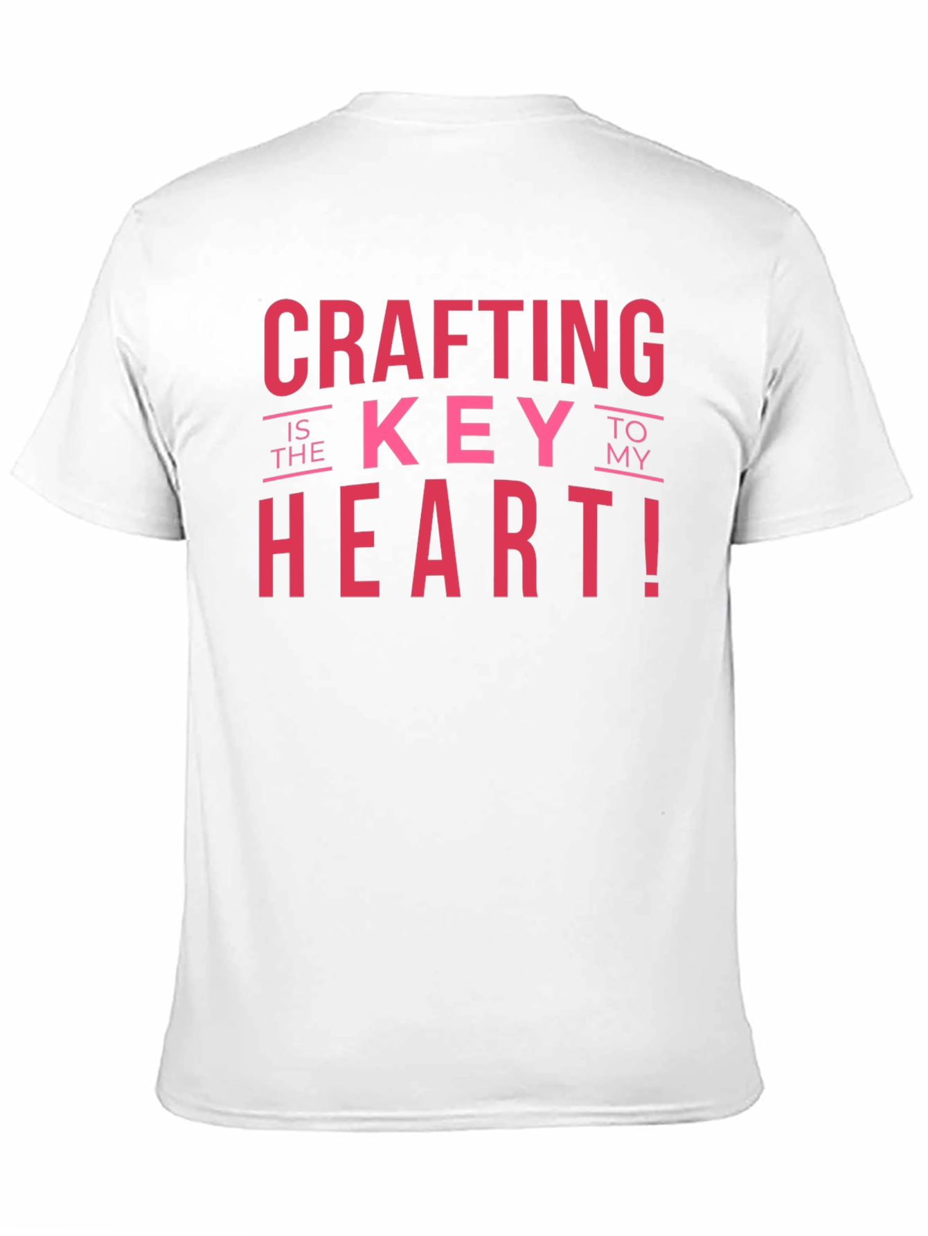 Camiseta Negra: Crafting is the Key to my Heart