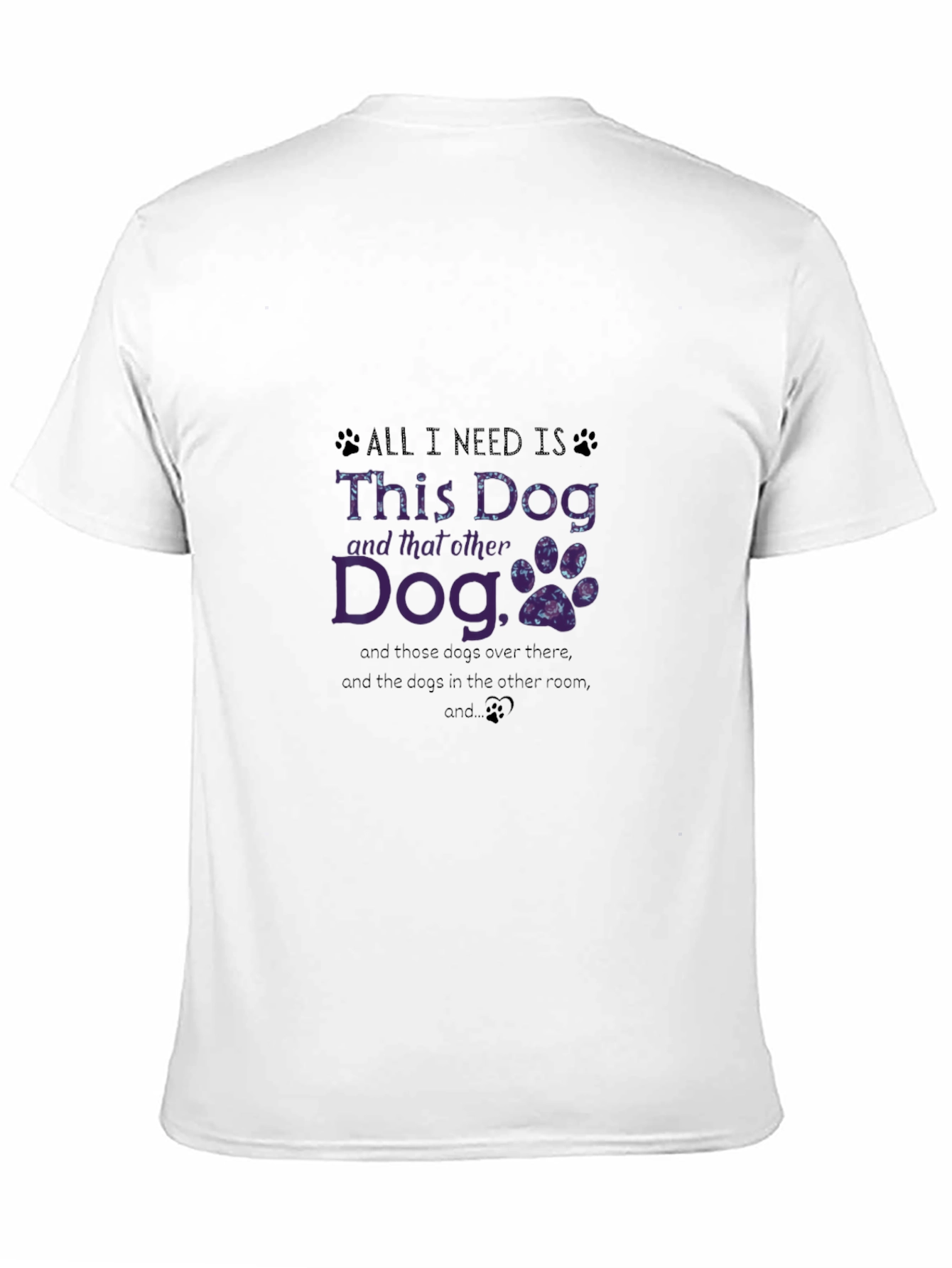 Camiseta Negra All I Need Is Dogs