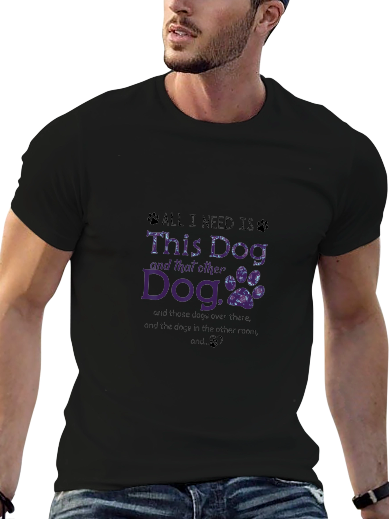Camiseta Negra All I Need Is Dogs