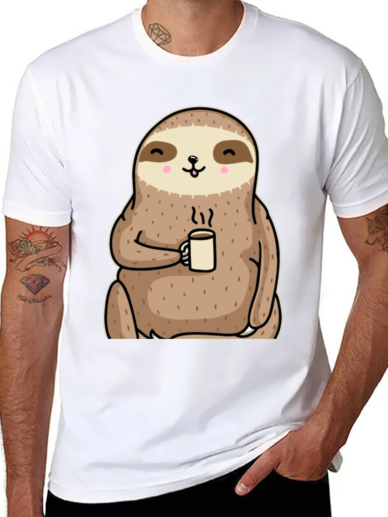 Camiseta con diseño de perezoso tomando café