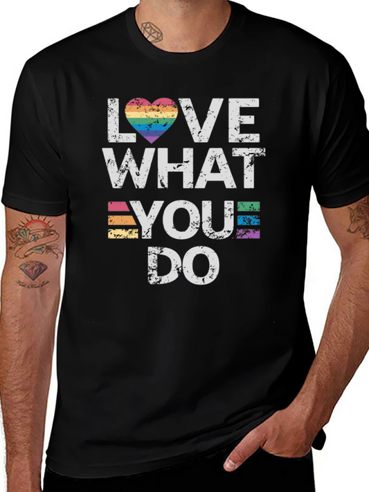 Camiseta Negra: Ama lo que haces - Orgullo LGBTQ+