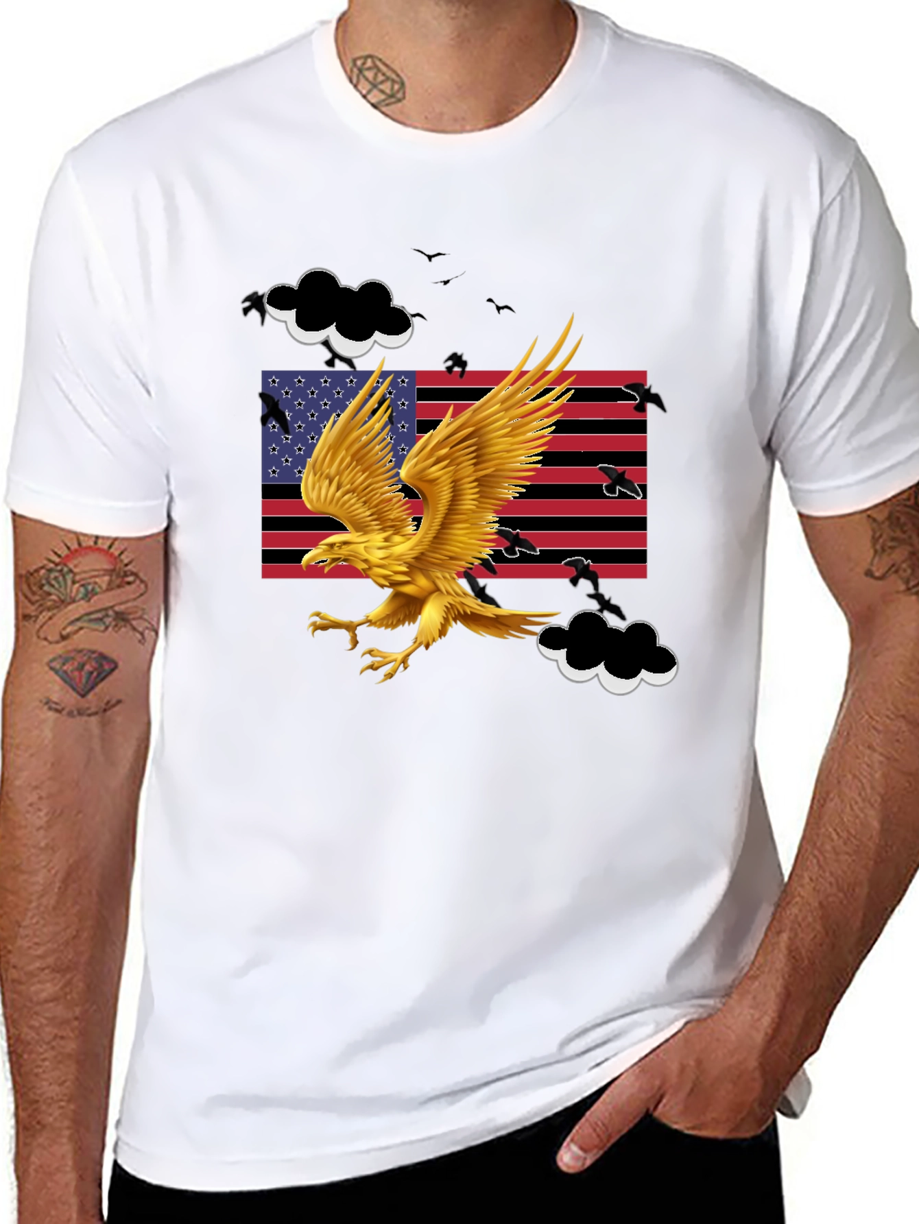 Camiseta Negra con Águila Dorada y Bandera Americana