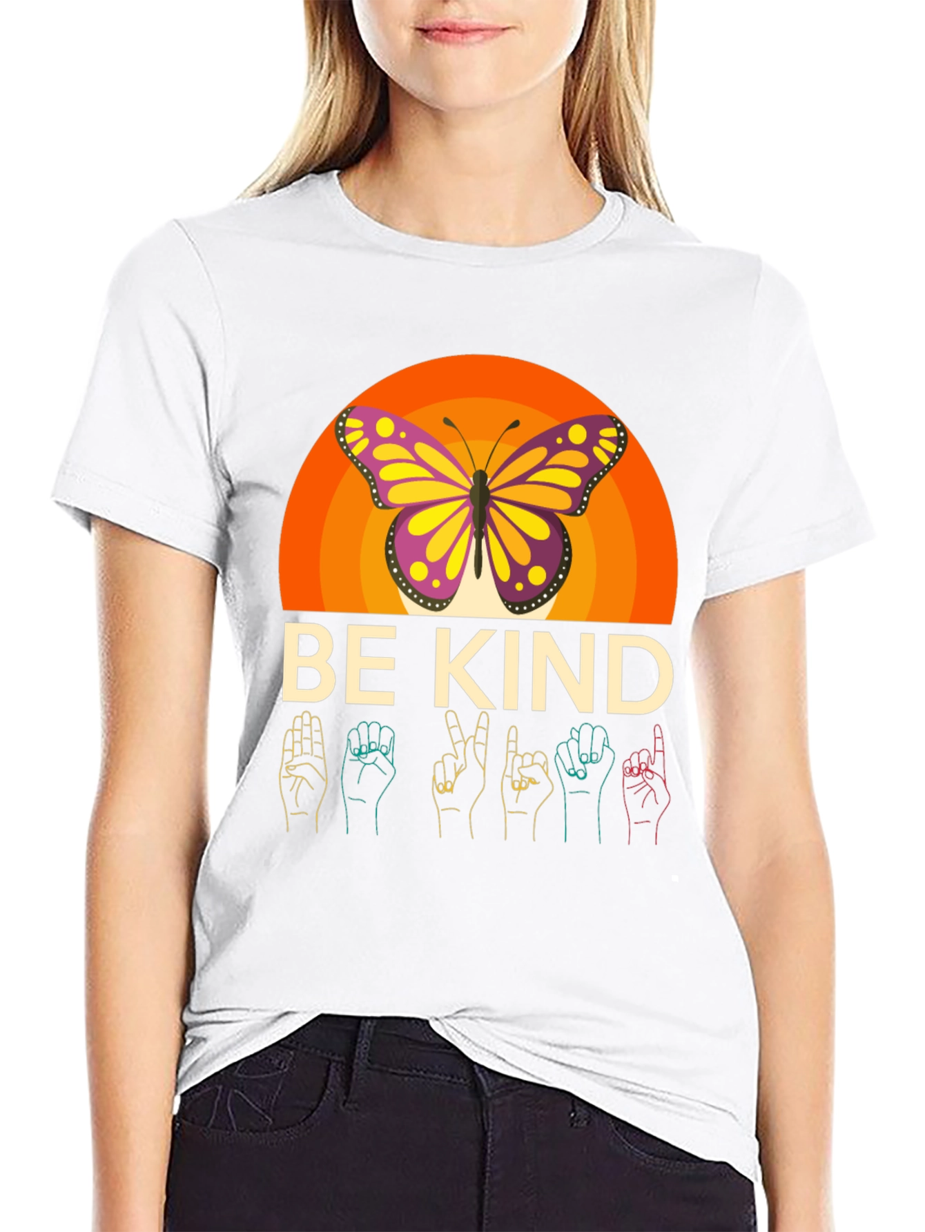Camiseta Negra Be Kind Mariposa y Lenguaje de Señas