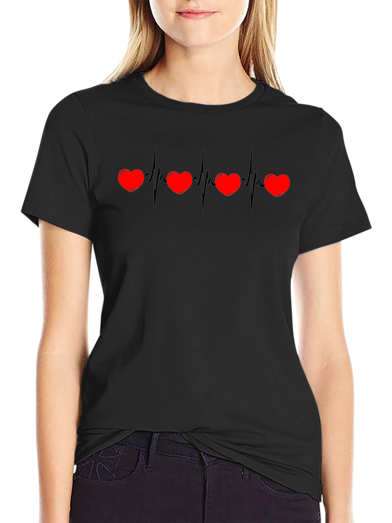 Camiseta Negra con Corazones Ritmo Cardíaco