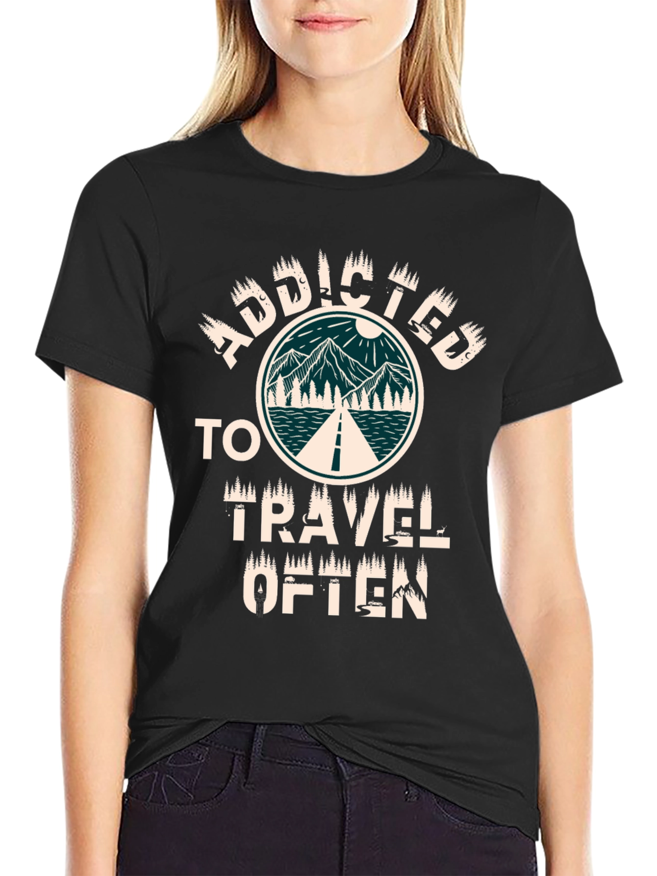 Camiseta Negra Adicto a Viajar con Diseño Montaña