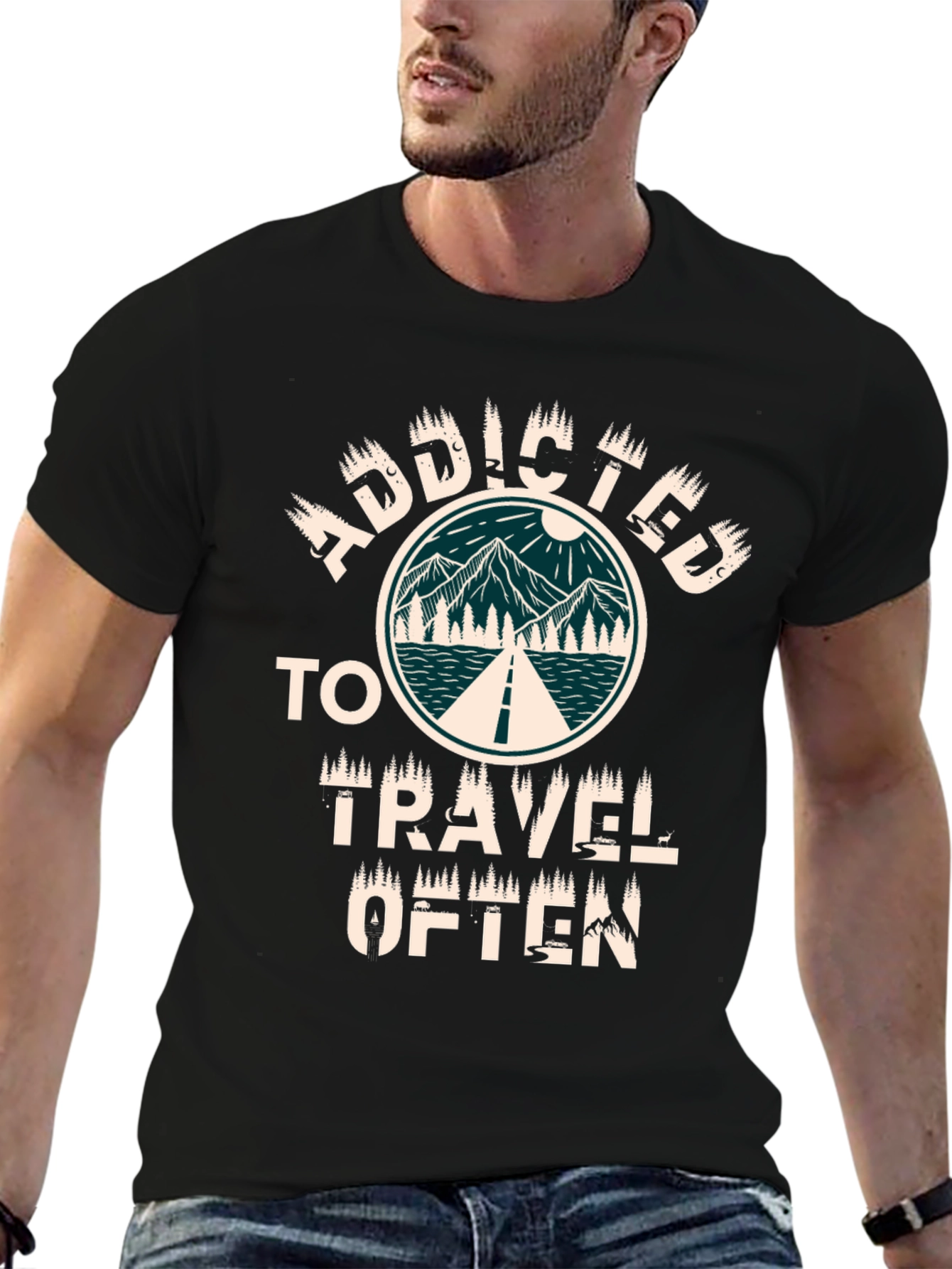 Camiseta Negra Adicto a Viajar con Diseño Montaña