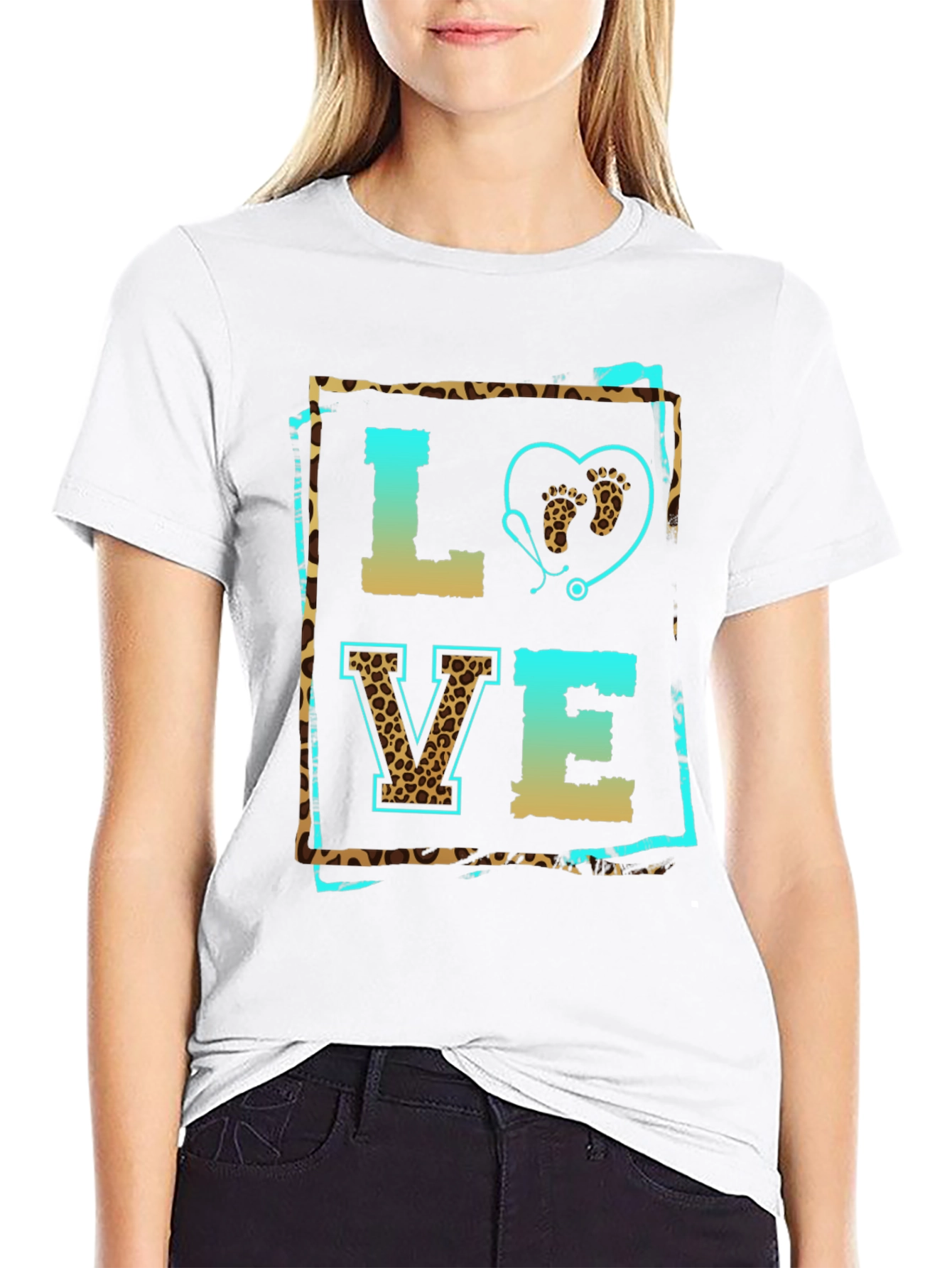 Camiseta Negra LOVE de Enfermería con Estetoscopio