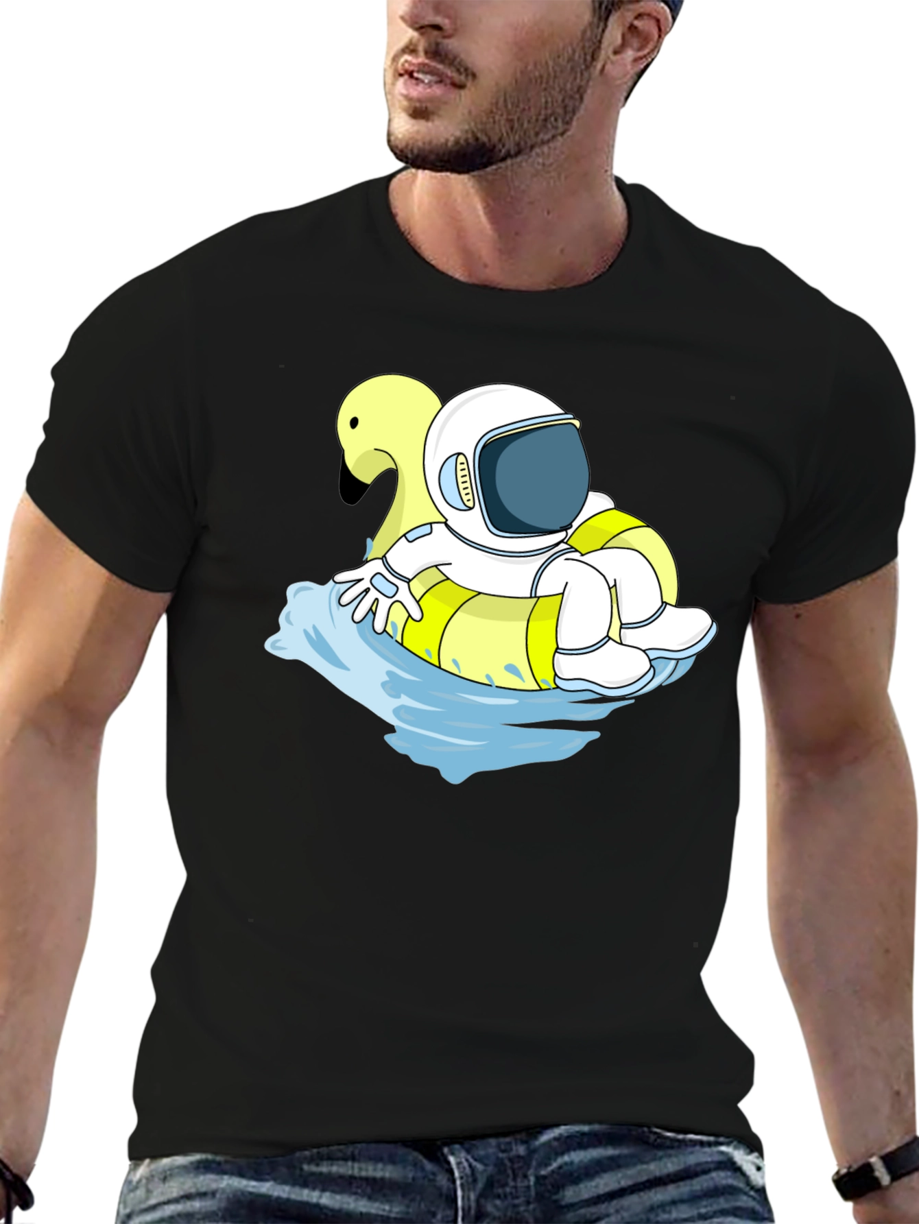 Camiseta Negra Astronauta Flotando con Cisne