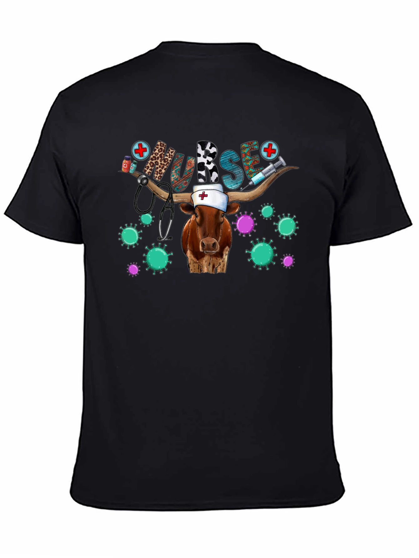 Camiseta Negra Unisex con Diseño de Vaca Enfermera