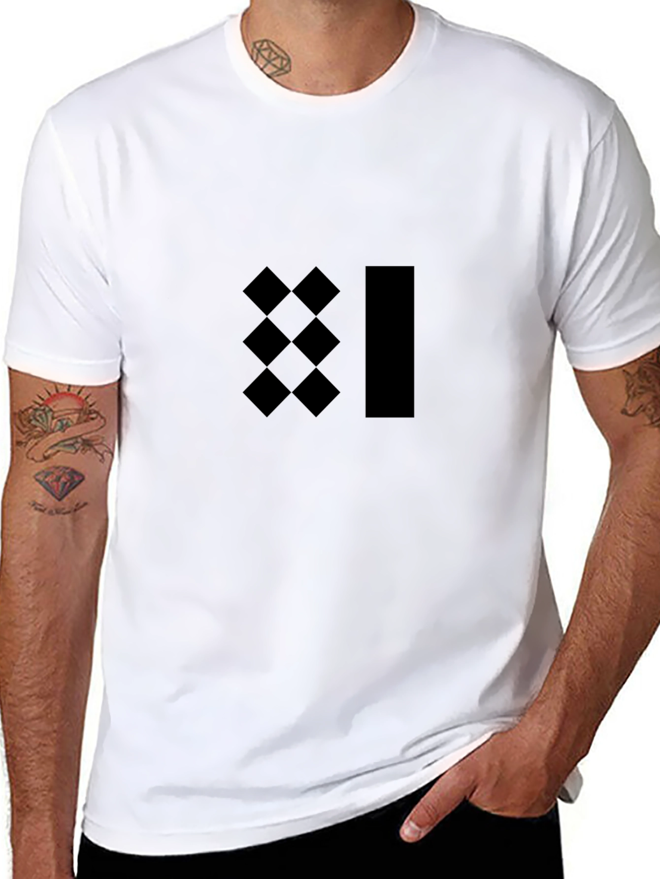 Camiseta Negra con Diseño Abstracto Moderno