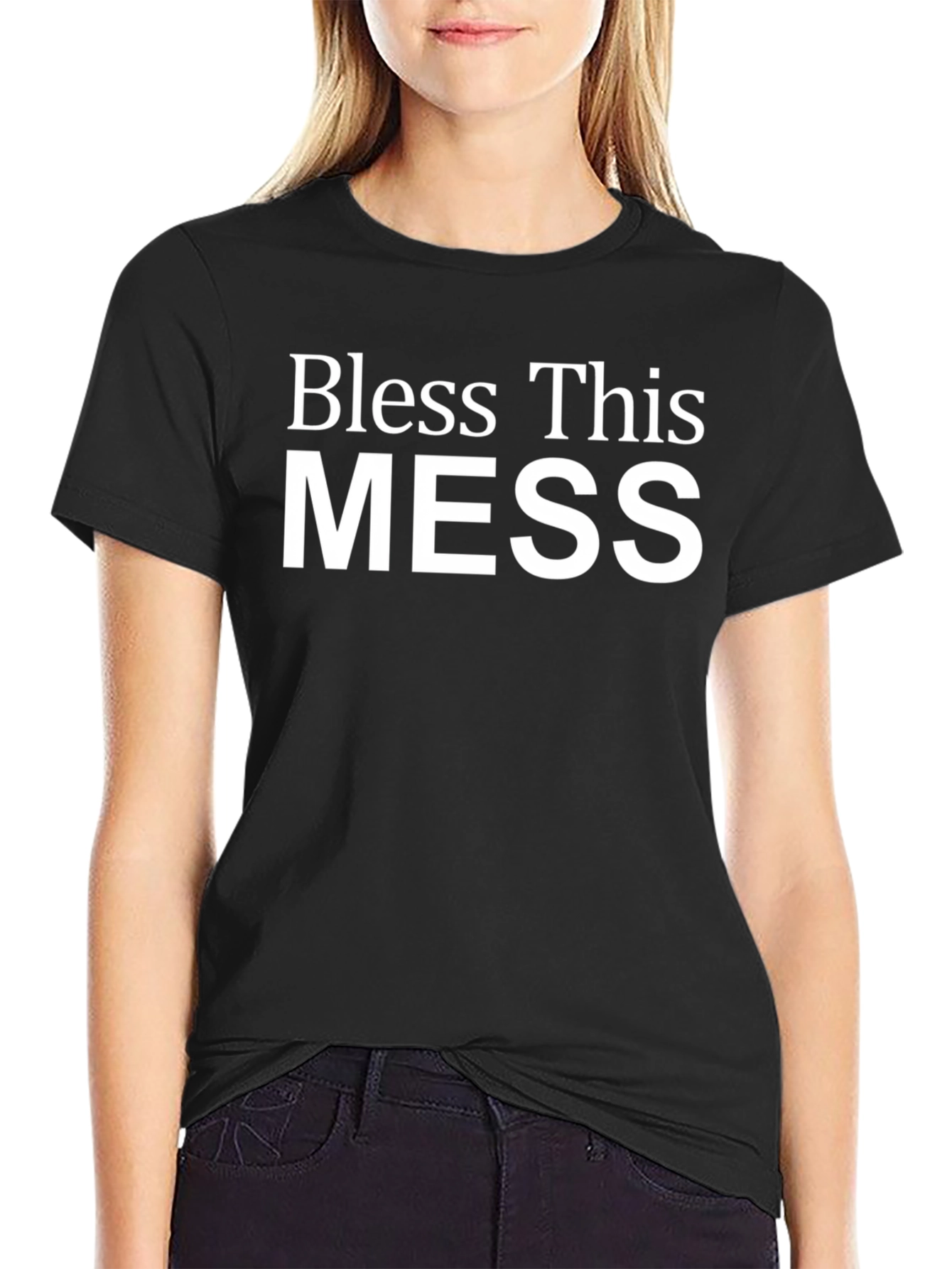 Camiseta Negra Bless This Mess para un Look Casual