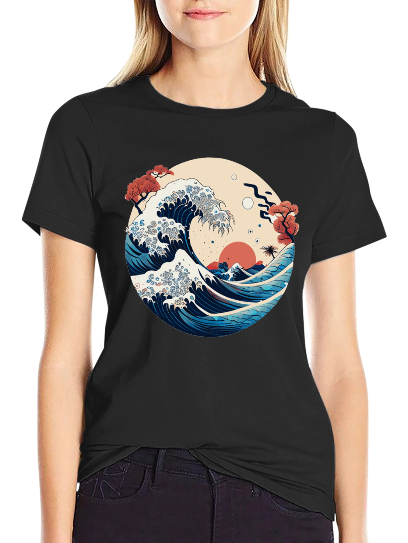 Camiseta Negra con Ola Japonesa Estilizada