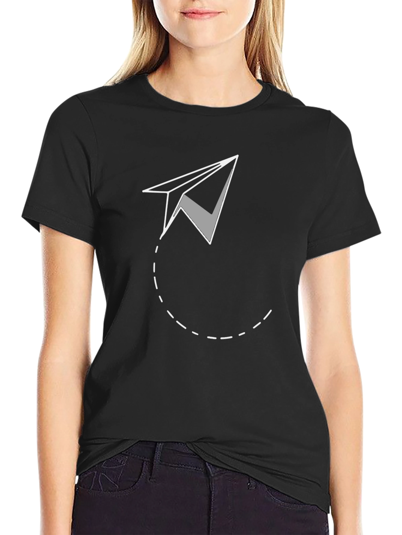 Camiseta Negra con Avión de Papel - Estilo Casual