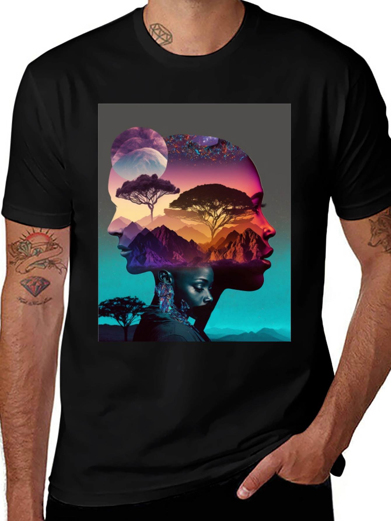 Camiseta Negra con Diseño Abstracto de Naturaleza y Rostros