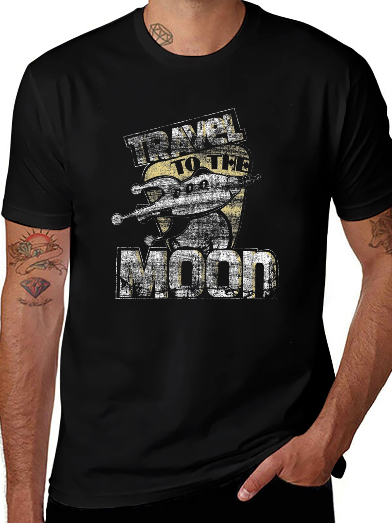 Camiseta Negra Viaje a la Luna Estilo Retro