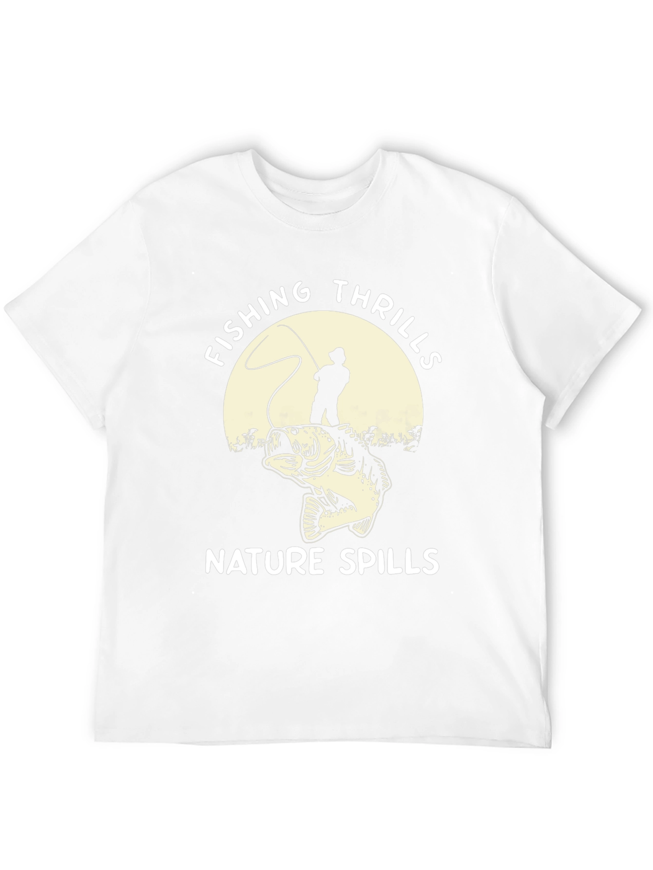 Camiseta Negra: Pesca Emocionante en la Naturaleza
