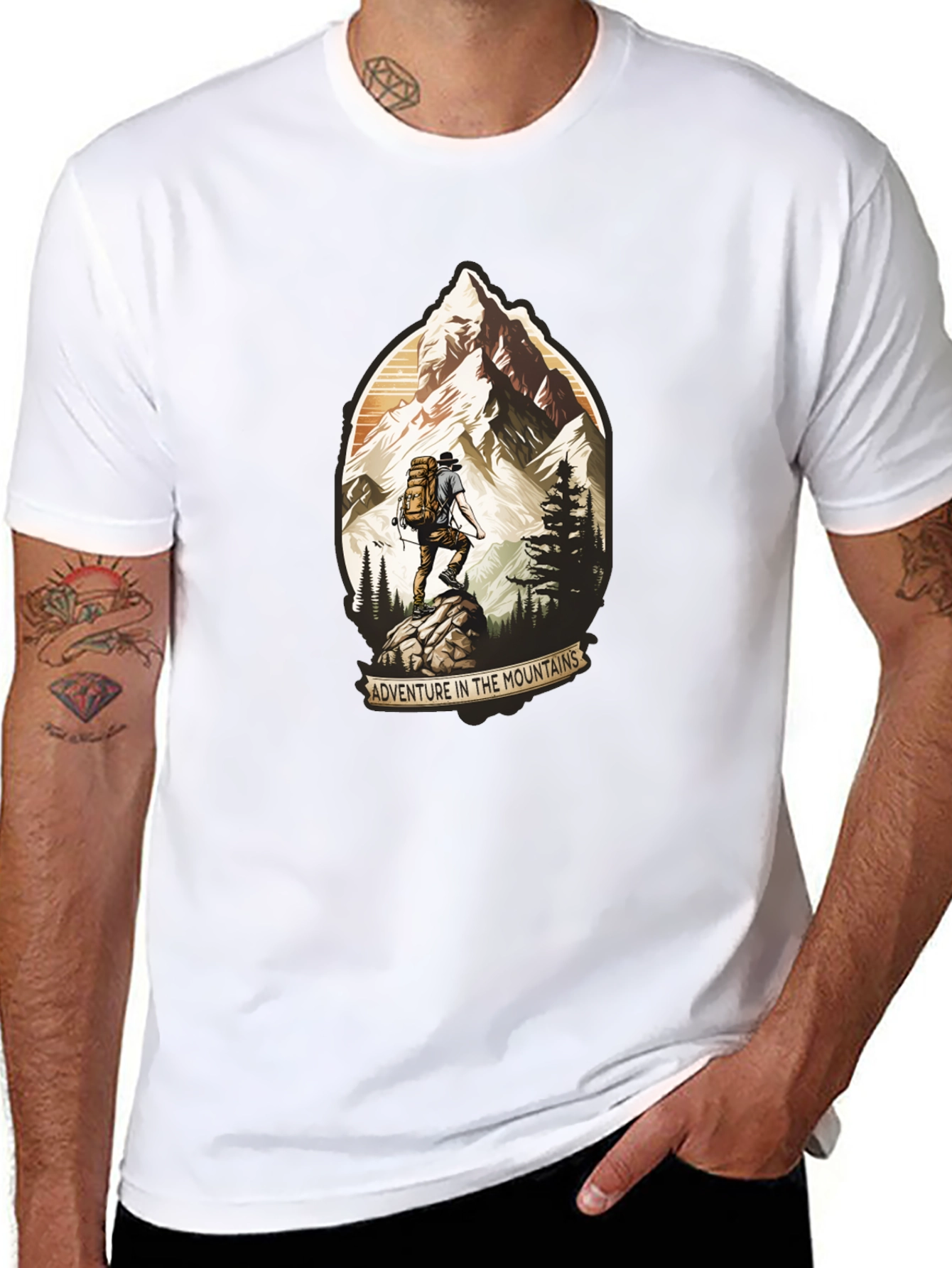 Camiseta Negra Aventura en las Montañas