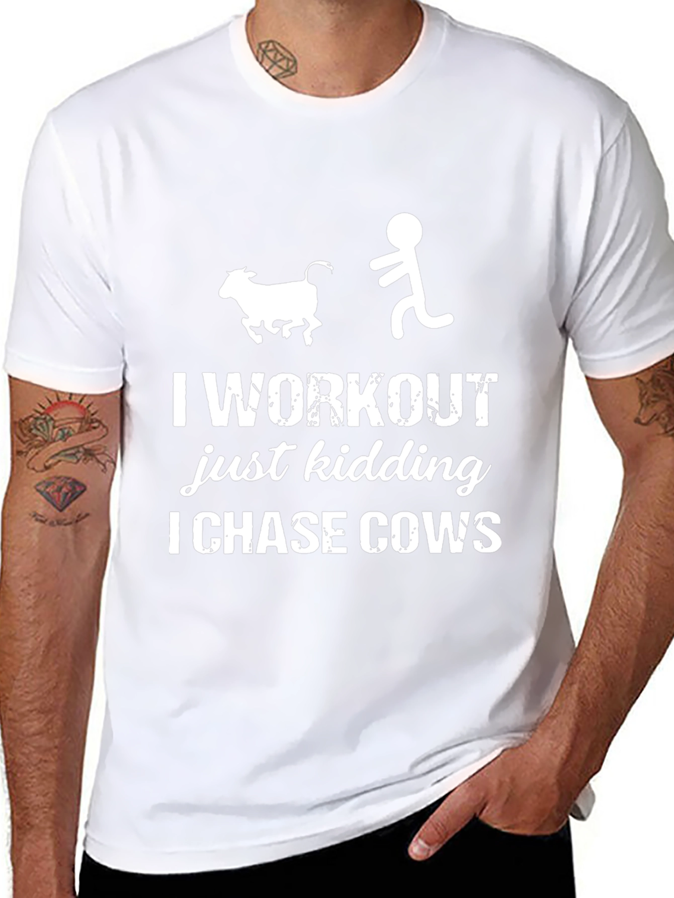 Camiseta Hombre: Persiguiendo Vacas con Humor