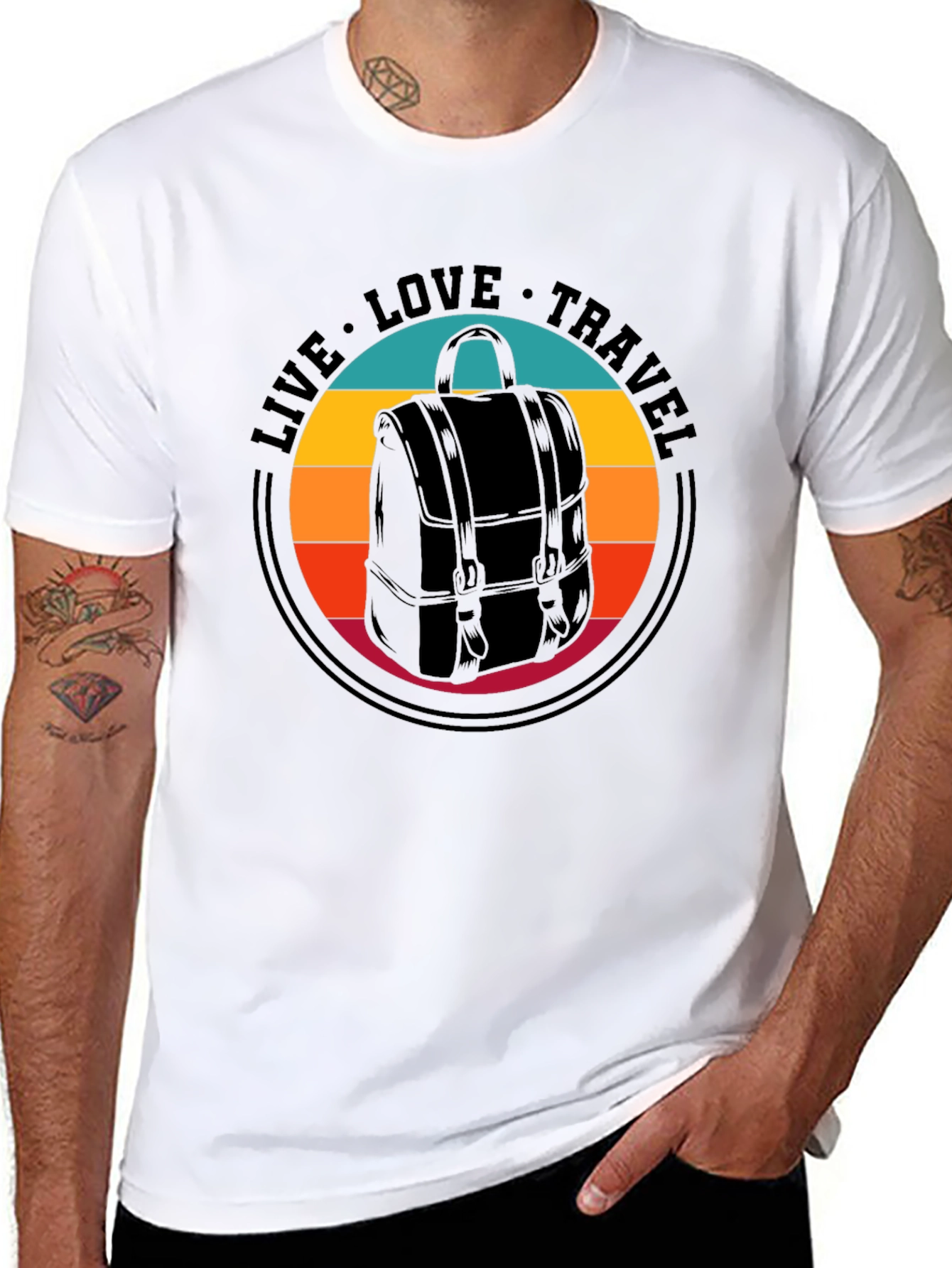 Camiseta Negra: Vive Ama Viaja - Diseño Mochila Retro