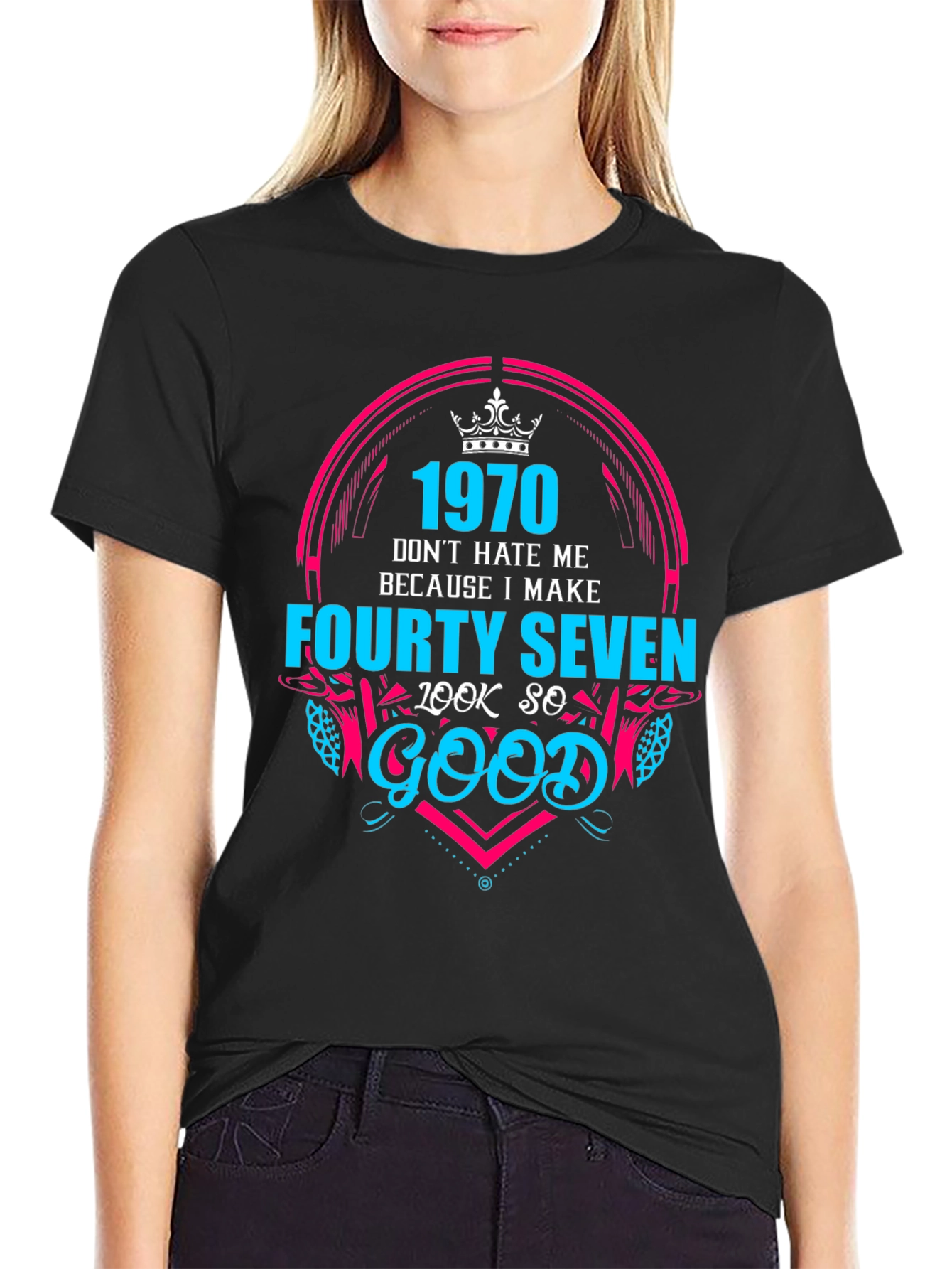 Camiseta Negra 1970 Forty Seven Look So Good