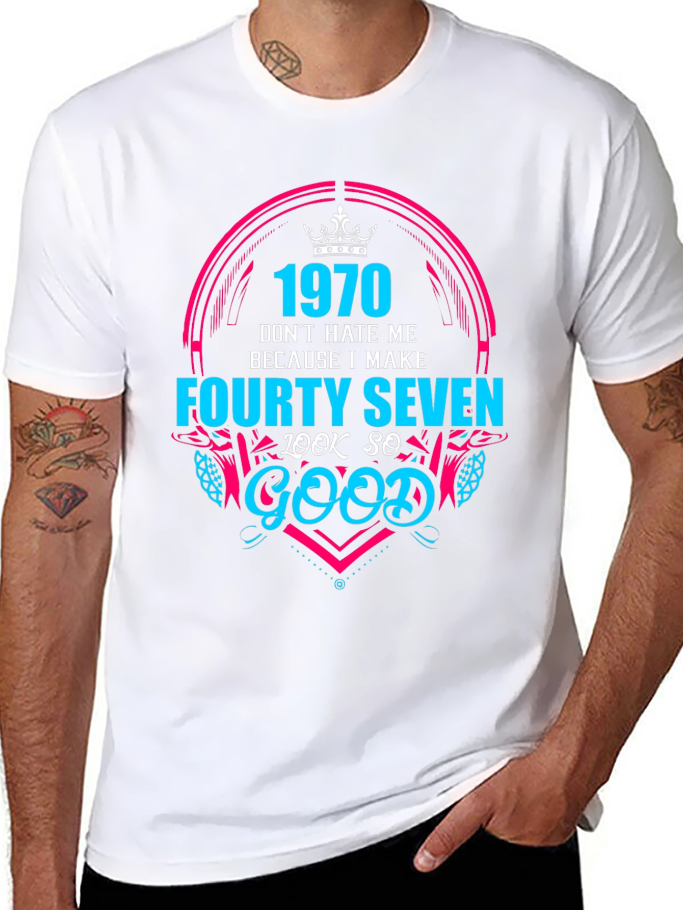 Camiseta Negra 1970 Forty Seven Look So Good