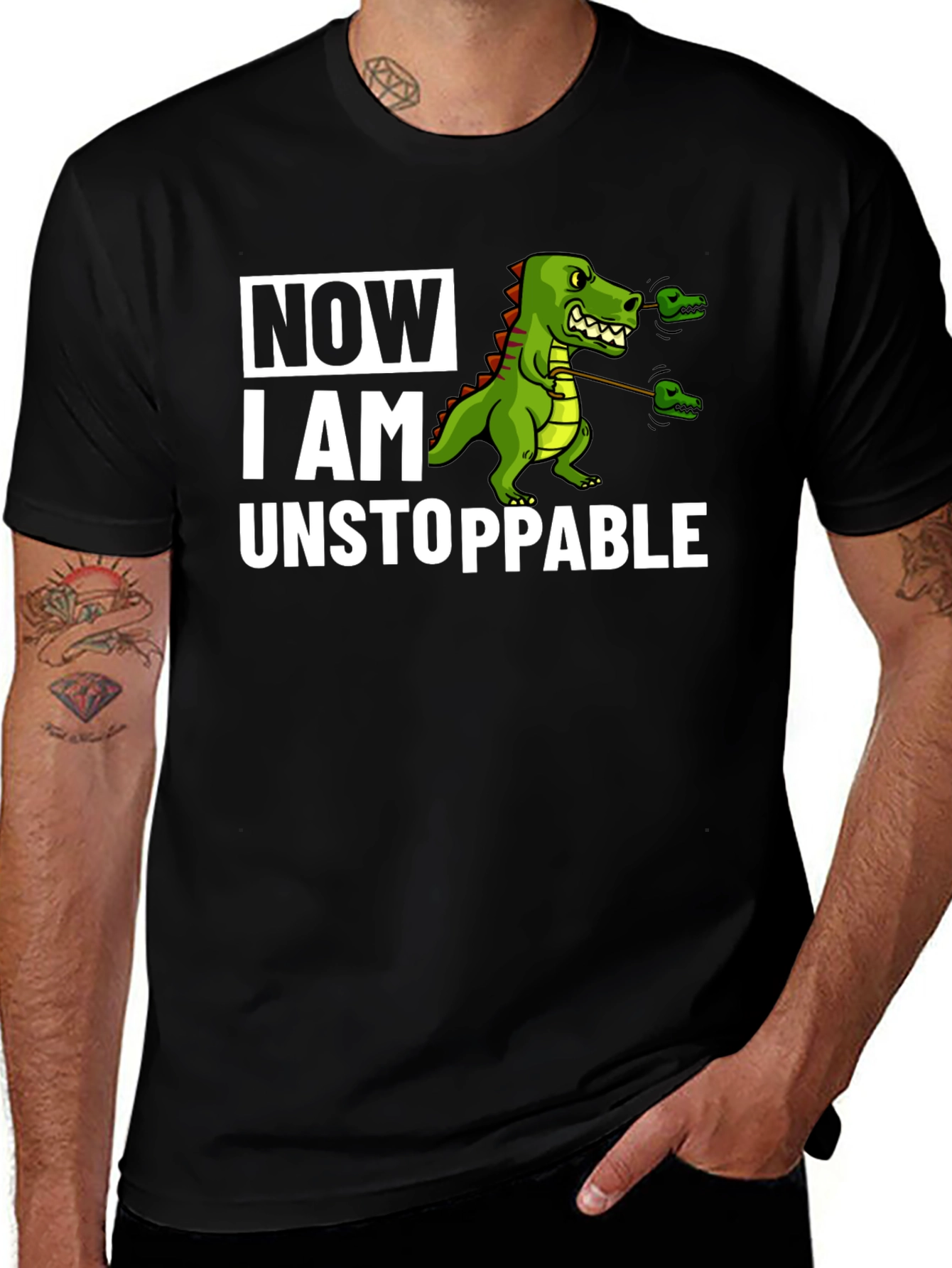 Camiseta Negra con Dinosaurio Imparable