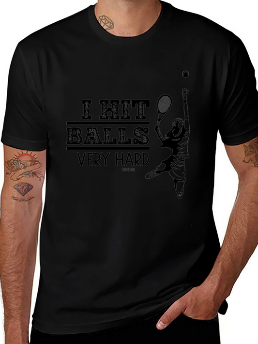 Camiseta Negra: Juego de Tenis Golpeo Pelotas Muy Fuerte